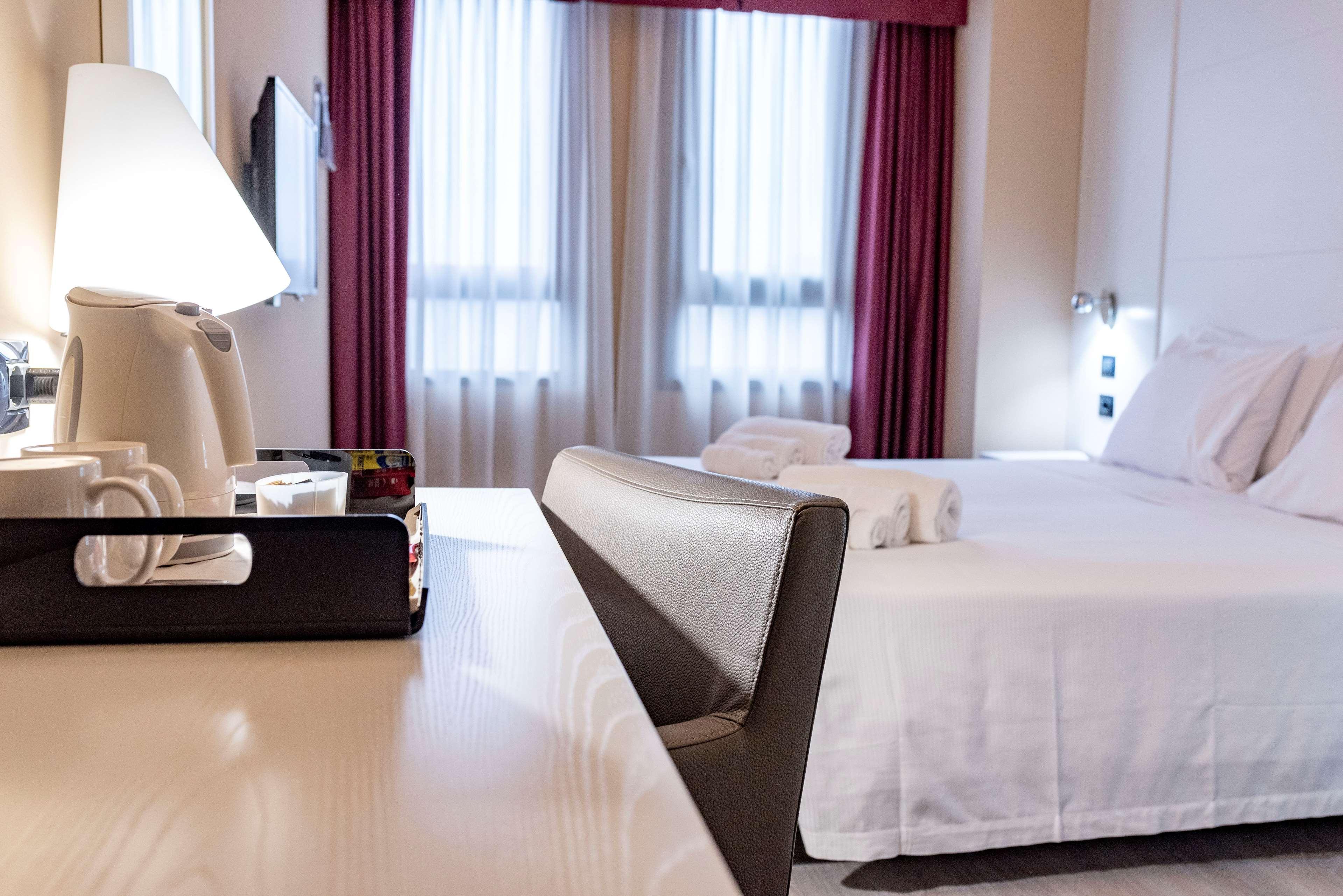 Best Western Hotel Quattrotorri เปรูจา ภายนอก รูปภาพ