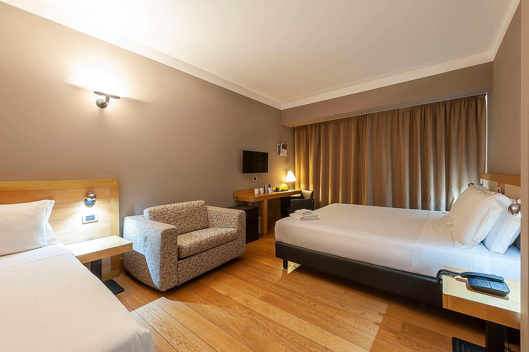 Best Western Hotel Quattrotorri เปรูจา ภายนอก รูปภาพ