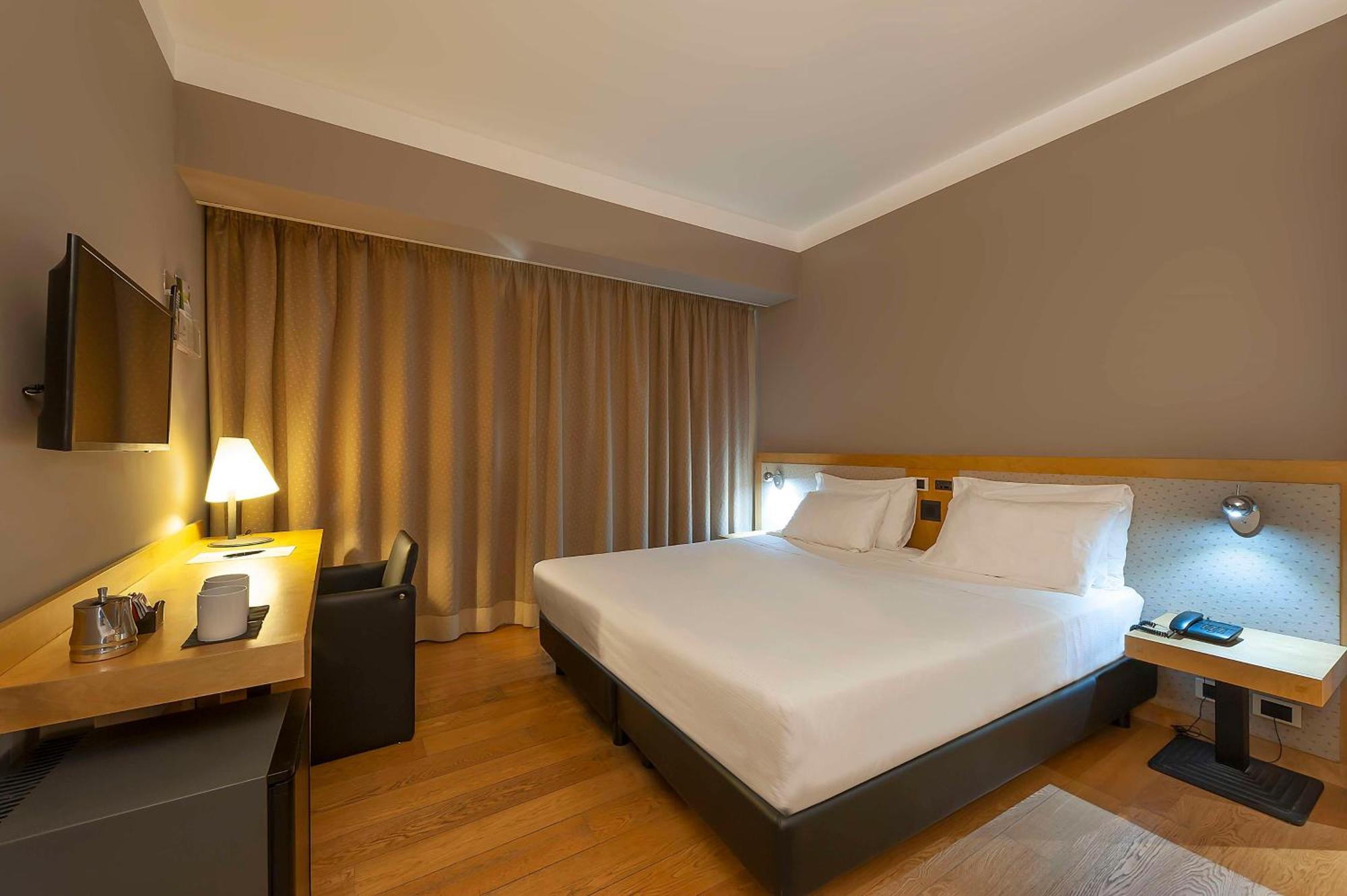 Best Western Hotel Quattrotorri เปรูจา ภายนอก รูปภาพ