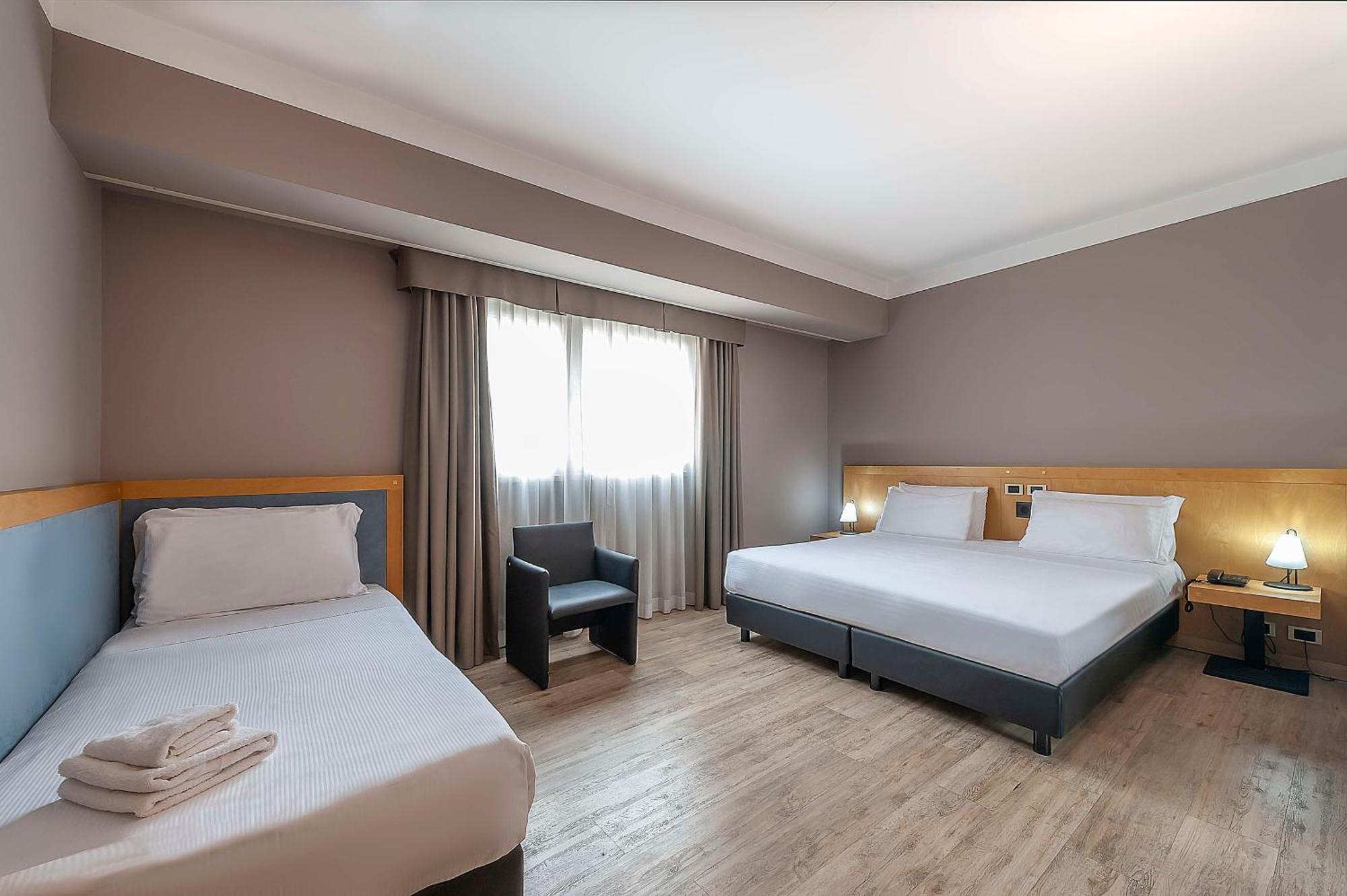 Best Western Hotel Quattrotorri เปรูจา ภายนอก รูปภาพ